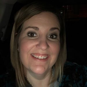 Meet your Posher, Carla